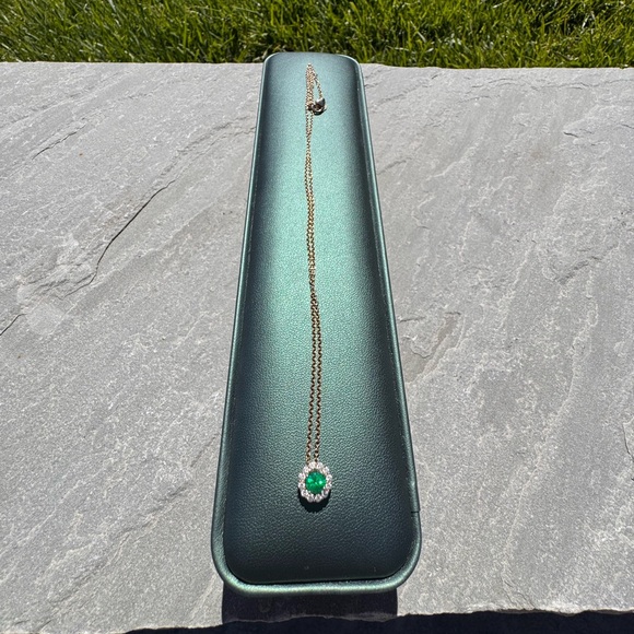 Genuine ✅ Natural 14k YG Emerald and Diamond Necklace ✨✅ - Picture 1 of 15